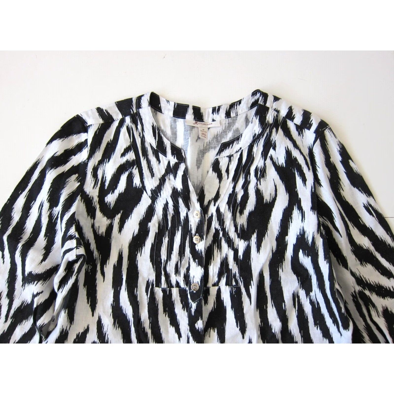 JM Collection JM Collection 100% Linen Black White Zebra Button Down 3/4 Sleeve Blouse 12 Women Shirt Blouse Zebra 12 Womens Size XL / US 12-14 / IT 48-50 - 3 Thumbnail