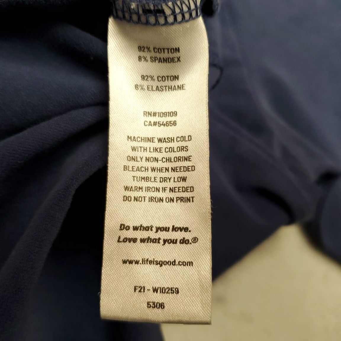 Life is Good VINTAGE Life is Good Hoodie Women M Blue Crusher Flex 4 Way Performance Optimist Outdoor Shirt Womens M Blue Logo Pattern Solid Hoodie Size M / US 6-8 / IT 42-44 - 6 Thumbnail