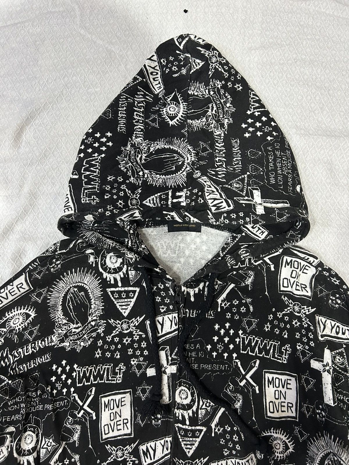 Other World Wide Love Allover Printed Cross Zip Hoodie Size US L / EU 52-54 / 3 - 4 Thumbnail