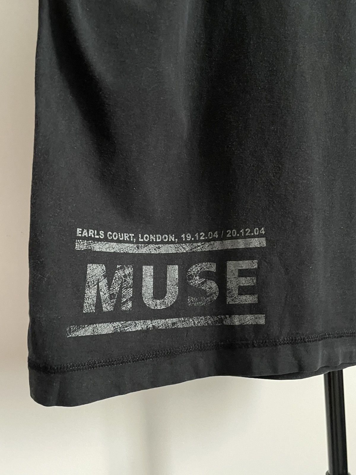 Band Tees Vintage Muse 2004 “Earls Court London” Tour Band Tee RARE Size US L / EU 52-54 / 3 - 4 Thumbnail