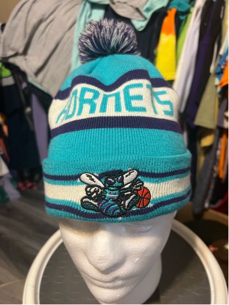 New Era Unisex New Era Charlotte Hornets Beanie Hat One Size Teal Size ONE SIZE - 1 Thumbnail