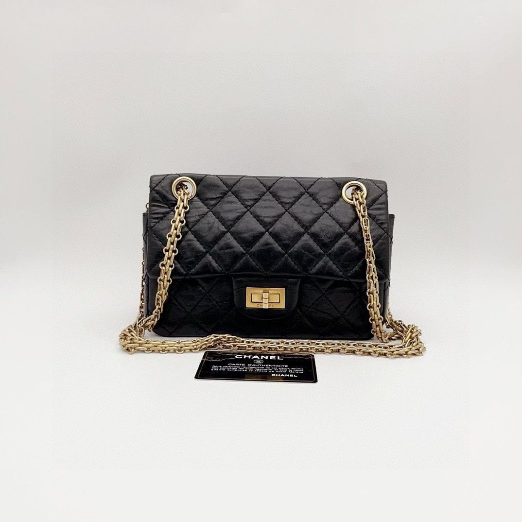 Chanel Pre-loved Bag Very good condition Size ONE SIZE - 1 Thumbnail
