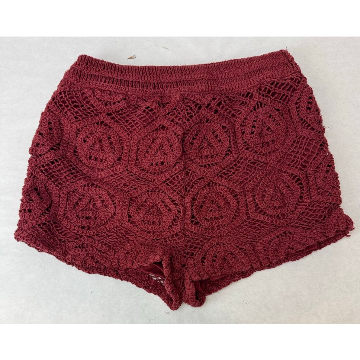Zara Zara Crochet Shorts Burgundy Red Hot Pants - Size Medium Size 25" / US 0 / IT 36 - 2 Thumbnail
