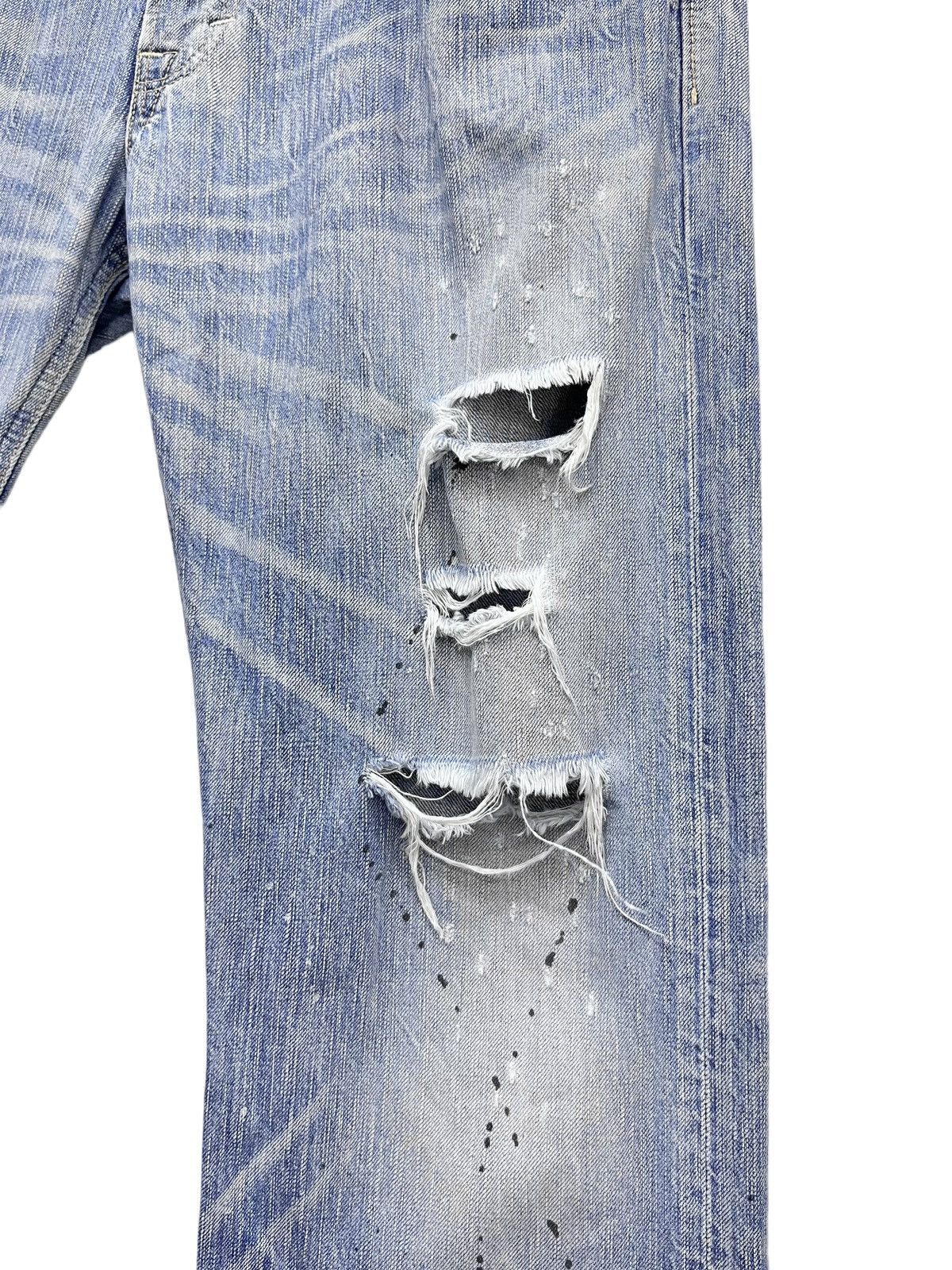 Edwin FYE RARE🔥EDWIN Thrashed Natural Ripped Light Wash FLARED🔥 Size US 34 / EU 50 - 4 Thumbnail