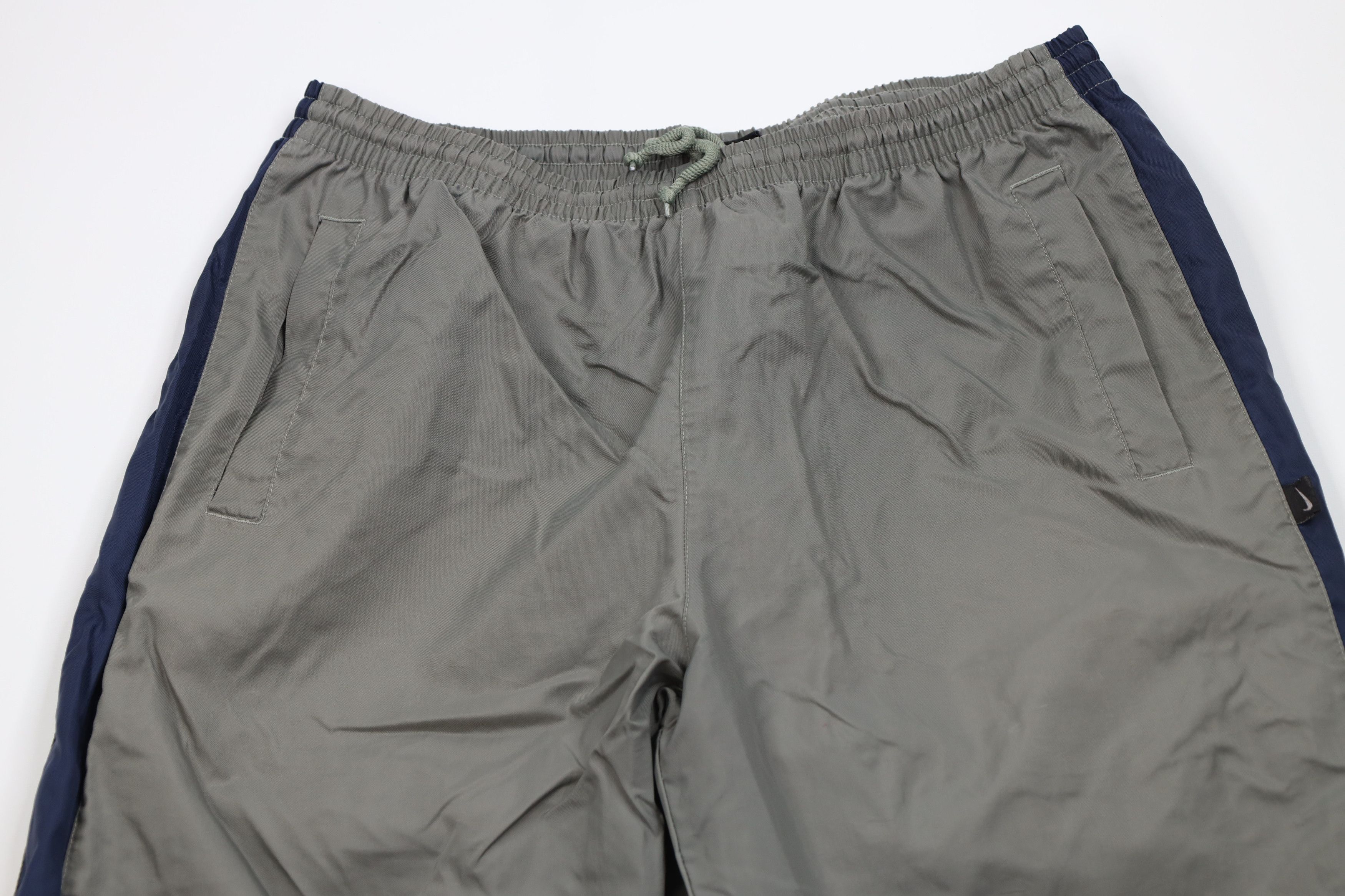 Nike Vintage Y2K Nike Mini Swoosh Wide Leg Windbreaker Pants Size US 38 / EU 54 - 2 Thumbnail