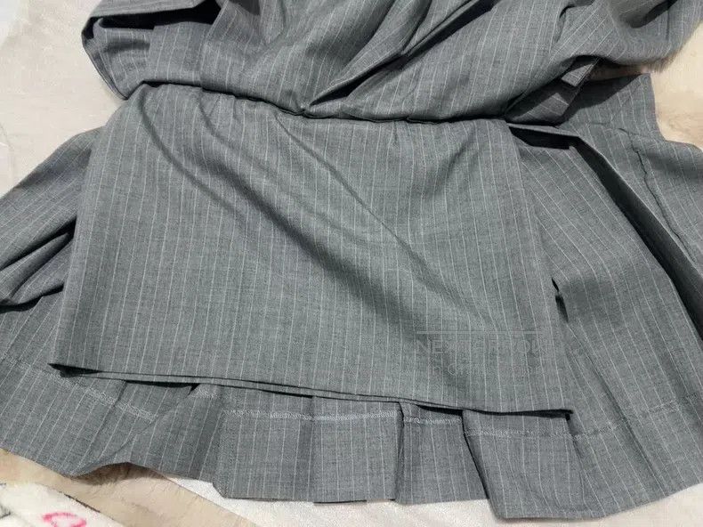Vivienne Westwood Vivienne Westwood size 2 Gray Textured Tulle Skirt Size 23" - 9 Thumbnail