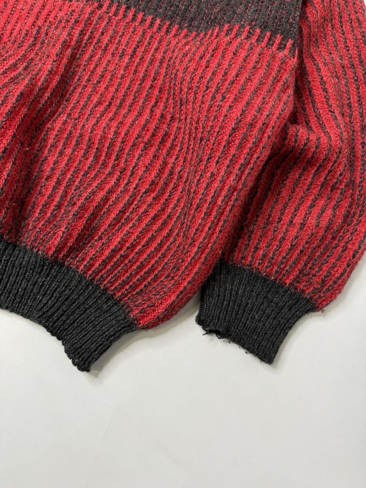 Vintage Vintage red ribbed wool blend sweater knit swag y2k japanese Size US M / EU 48-50 / 2 - 3 Thumbnail