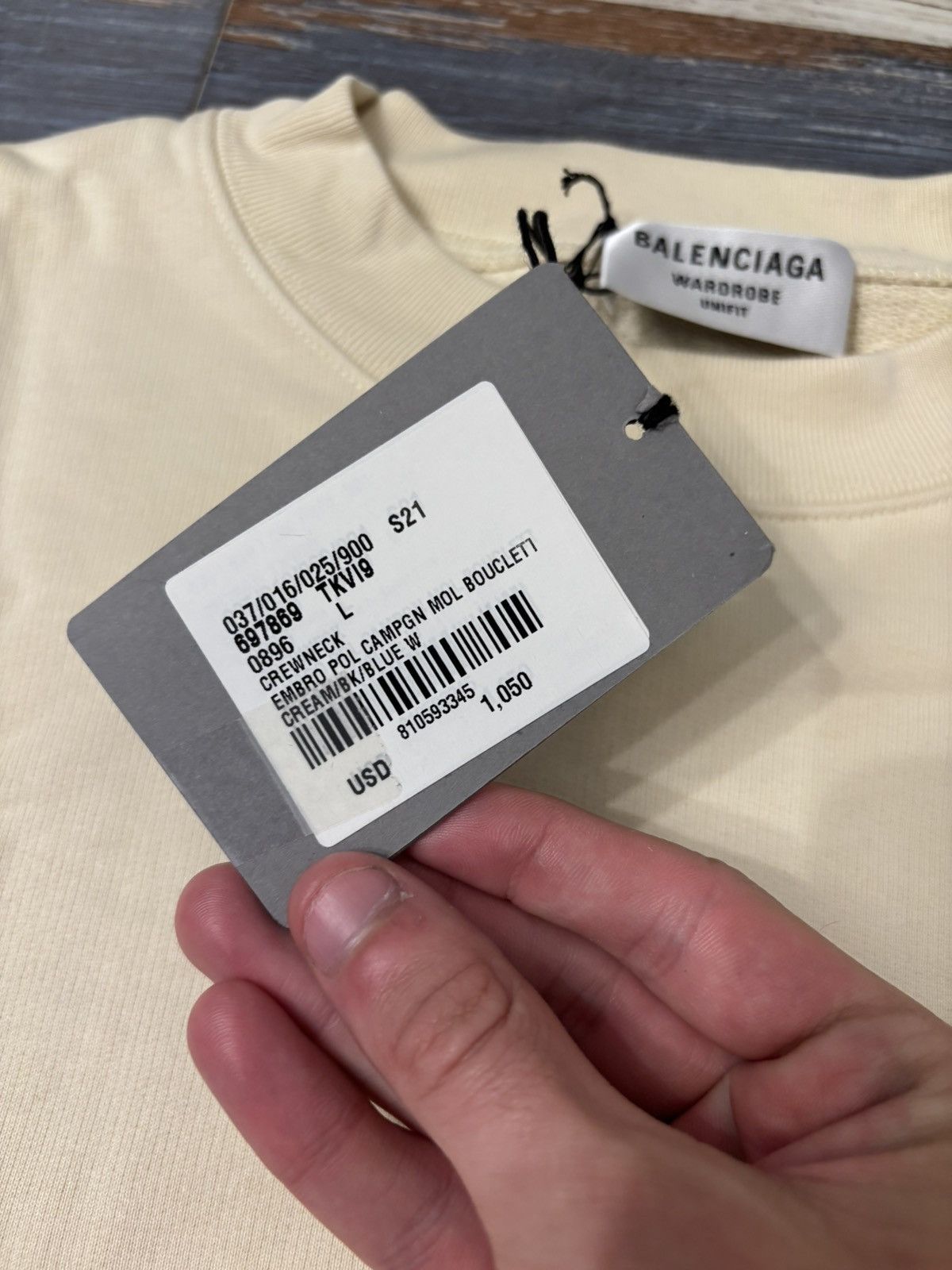 Balenciaga Campaign Embroidered Logo Crewneck Size US S / EU 44-46 / 1 - 5 Thumbnail