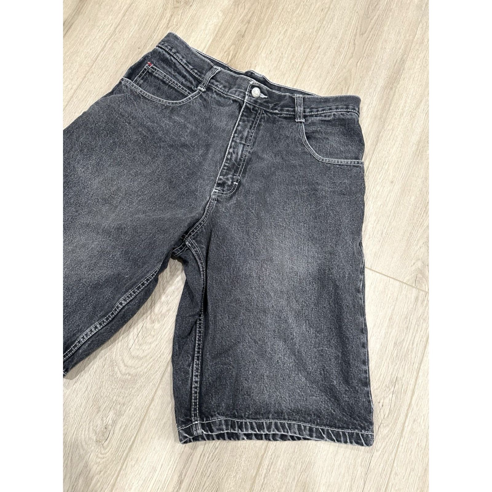 Southpole VINTAGE SouthPole Black Gray Baggy Jeans Shorts 34 Men 5-Pocket Denim Hip Hop 90s Y2K Grunge Belt Loops Cotton Size US 34 / EU 50 - 2 Thumbnail