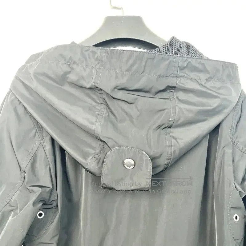 Burberry Burberry Black Lightweight Jacket for Women. Size S / US 4 / IT 40 - 3 Thumbnail