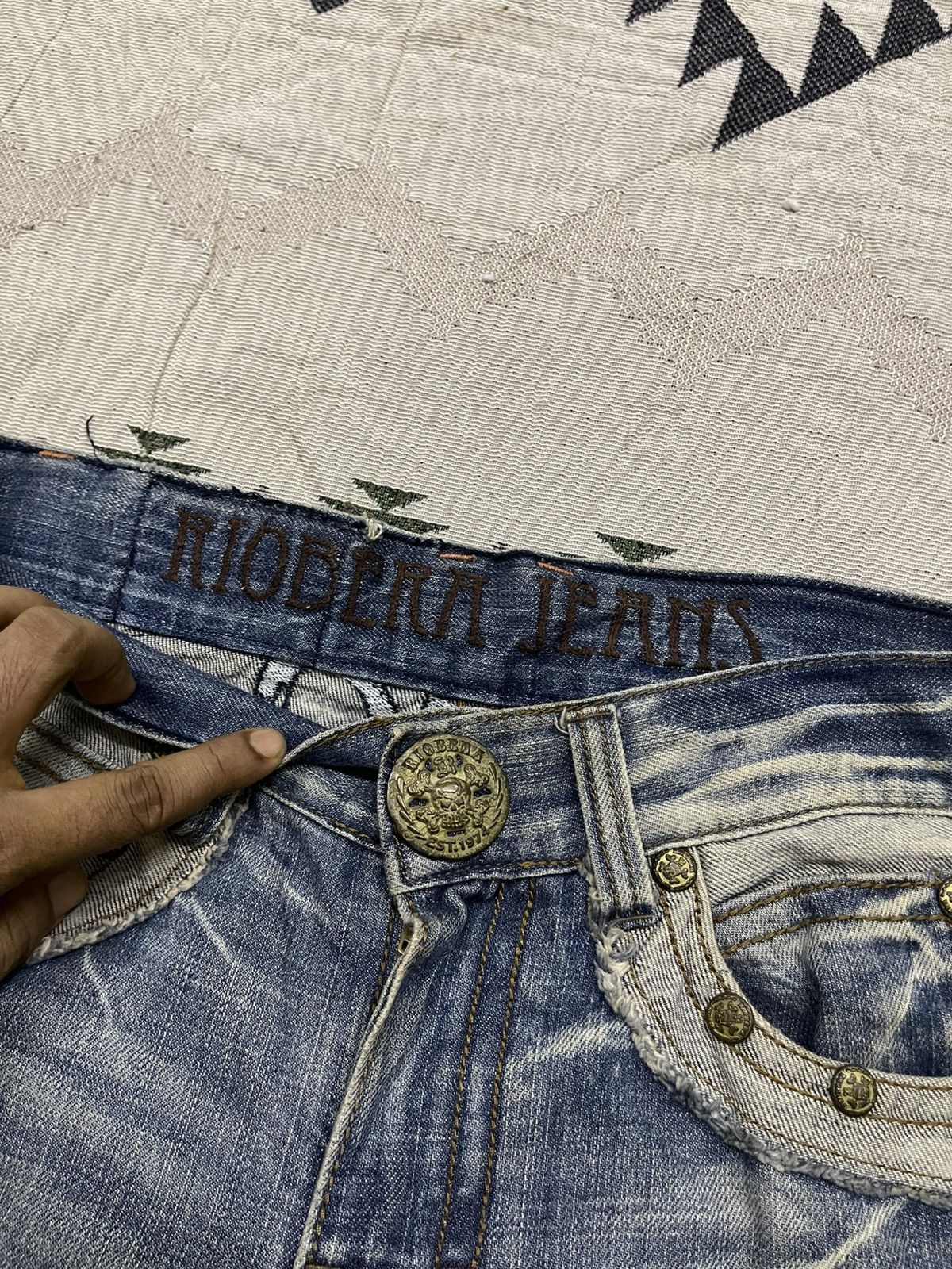 If Six Was Nine 2000s RIOBERA JEANS WASHABLE DISTRESSED JEANS RARE DESIGN Size US 30 / EU 46 - 12 Thumbnail