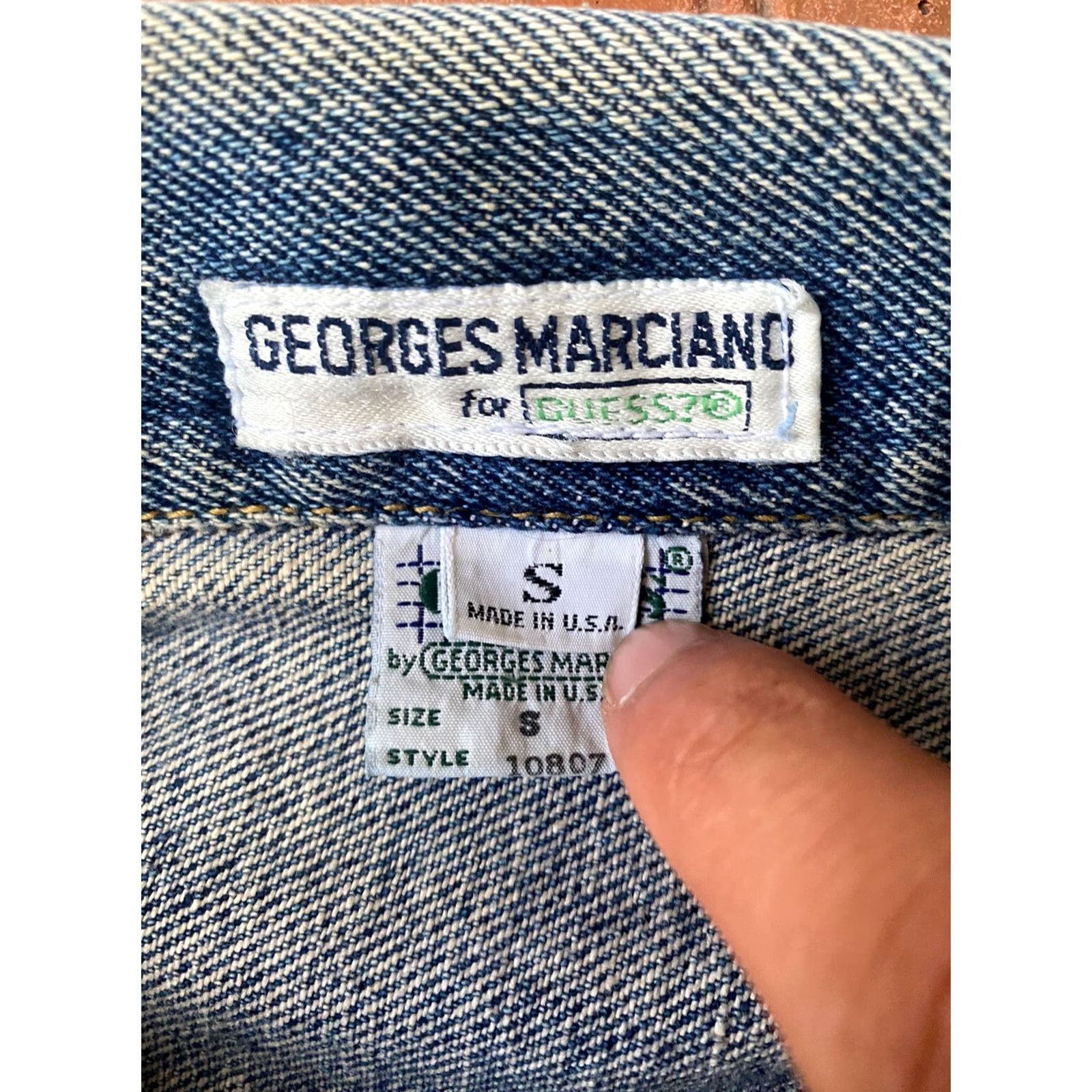 Guess VINTAGE GUESS Denim Jacket USA Made Trucker Jacket Small Mens Blue Denim Logo Embroidered Pockets Size US S / EU 44-46 / 1 - 2 Thumbnail