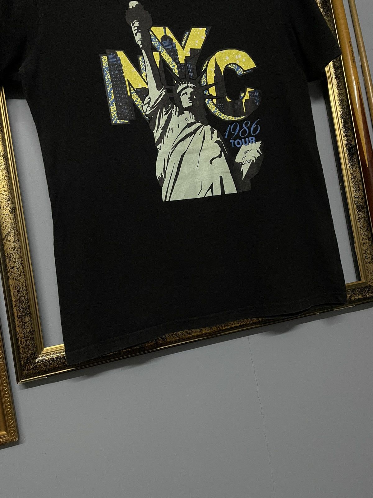 Japanese Brand Vintage Japan Designer Brownie - 1986 Tour Nyc Liberty Tee Size US M / EU 48-50 / 2 - 4 Thumbnail
