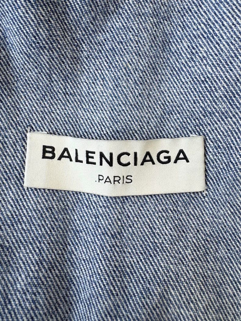 Other Balenciaga size 36 Cropped silhouette denim jacket Size US S / EU 44-46 / 1 - 8 Thumbnail