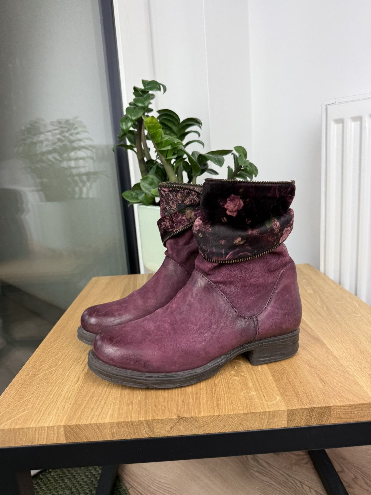 A.S.98 A.S 98 Brown Calfskin Leather Women’s Boots Size 37 Size US 7 / IT 37 - 1 Thumbnail