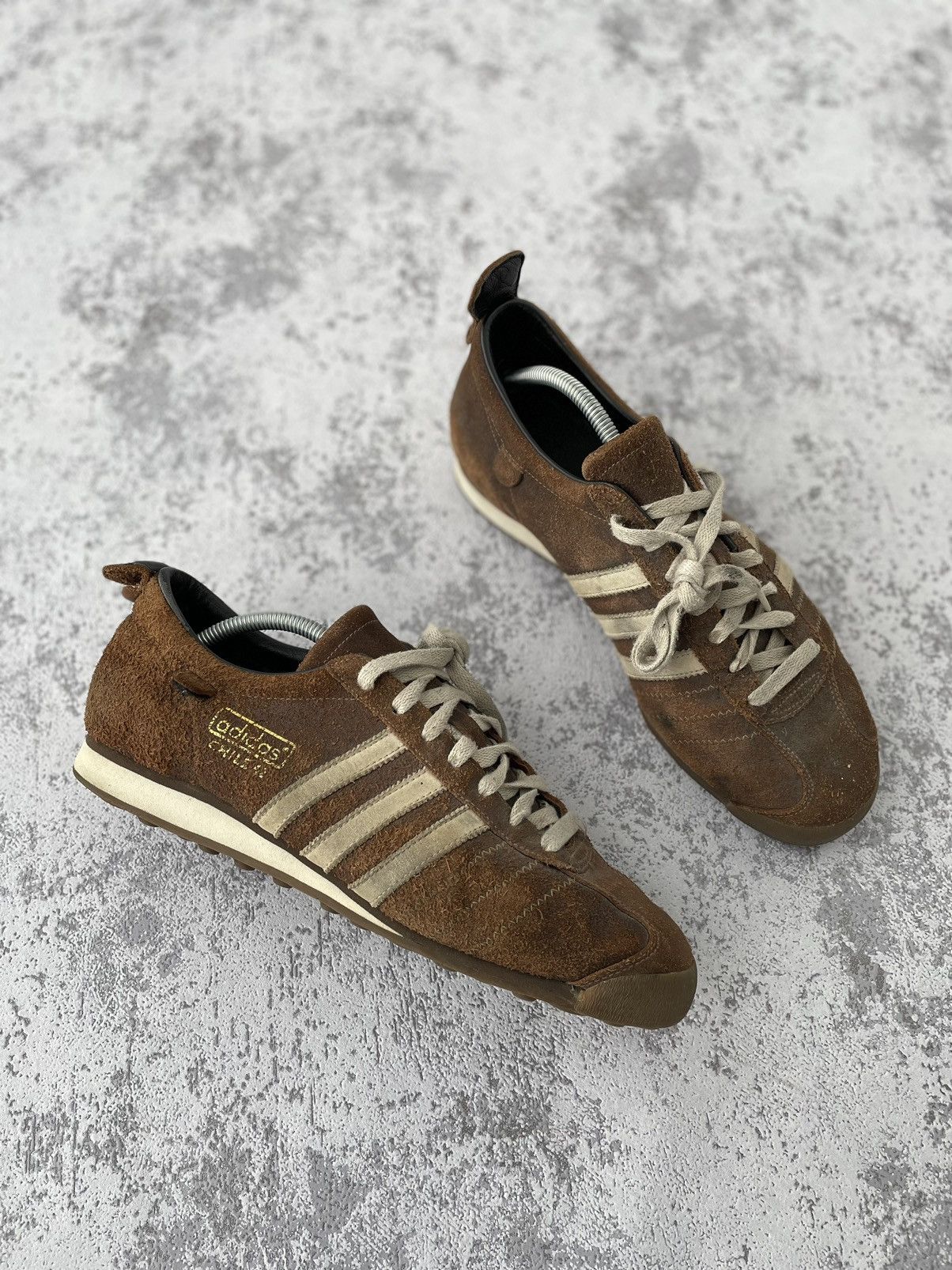 Adidas chile 62 trainers size 9 best sale