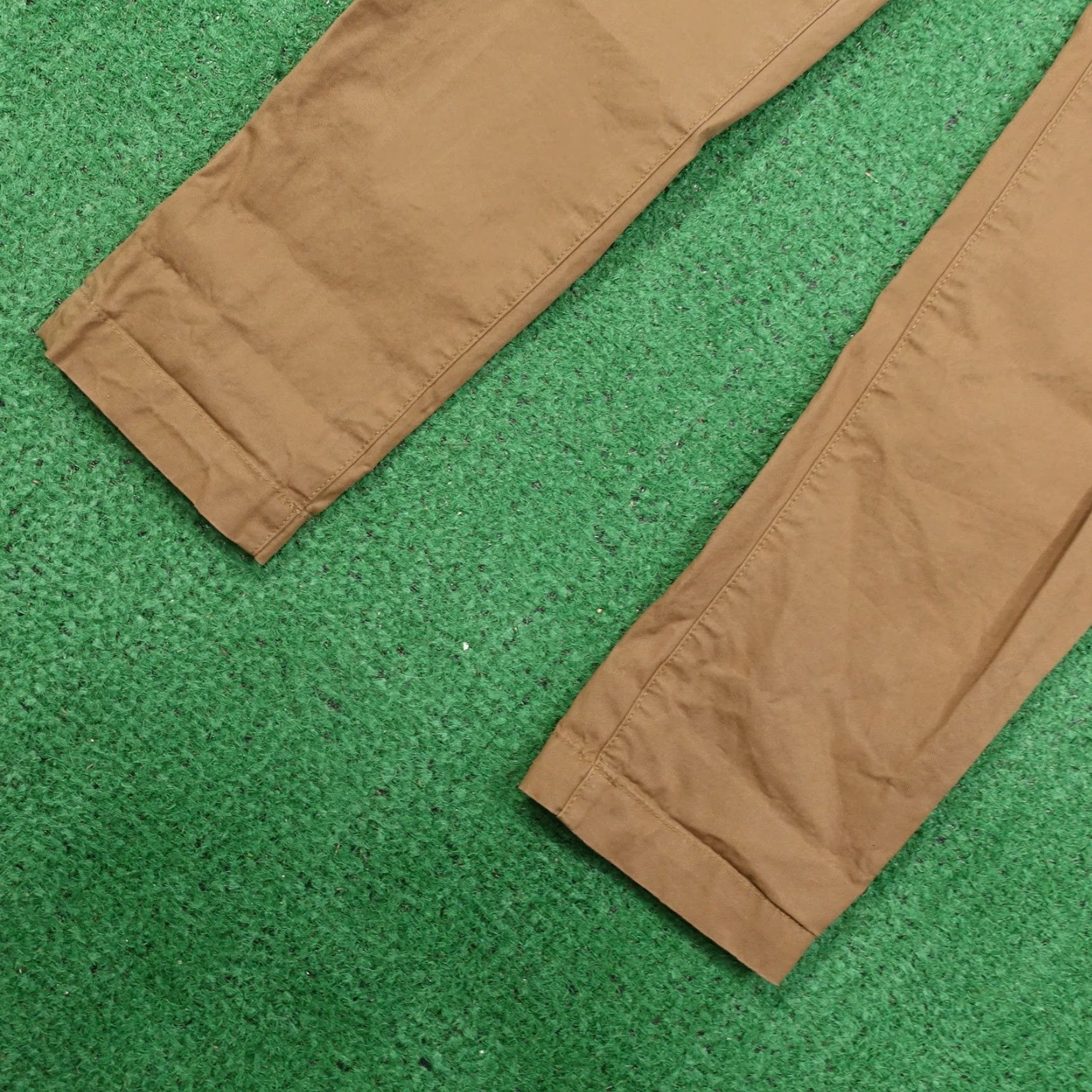 H&M H&M LOGG Slim Fit Chino Pants Men Size 29 Brown Casual Flat Front 29In Inseam Size US 29 - 3 Thumbnail