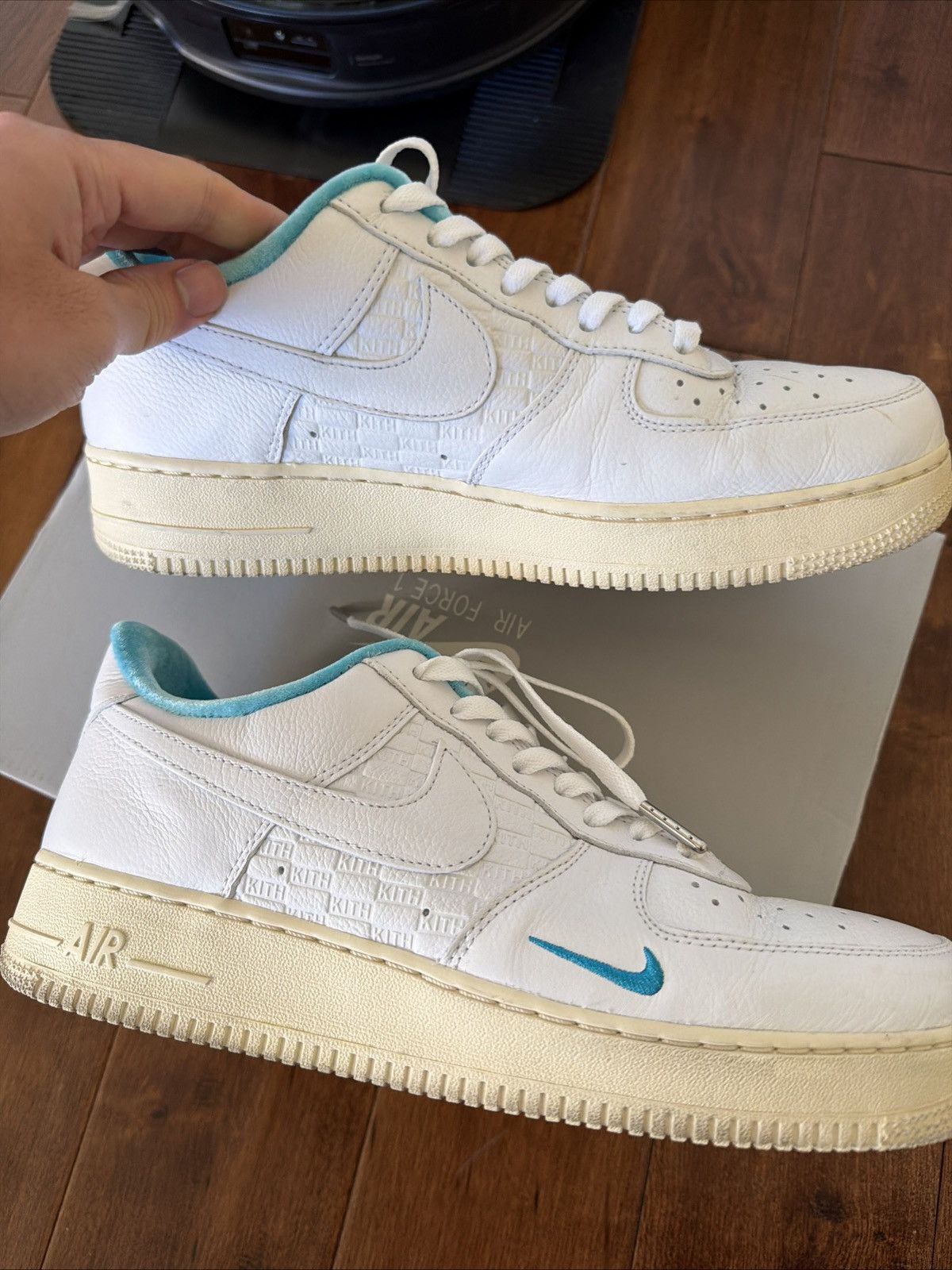 Kith Kith hawaii air force 1 Size US 10 / EU 43 - 1 Thumbnail