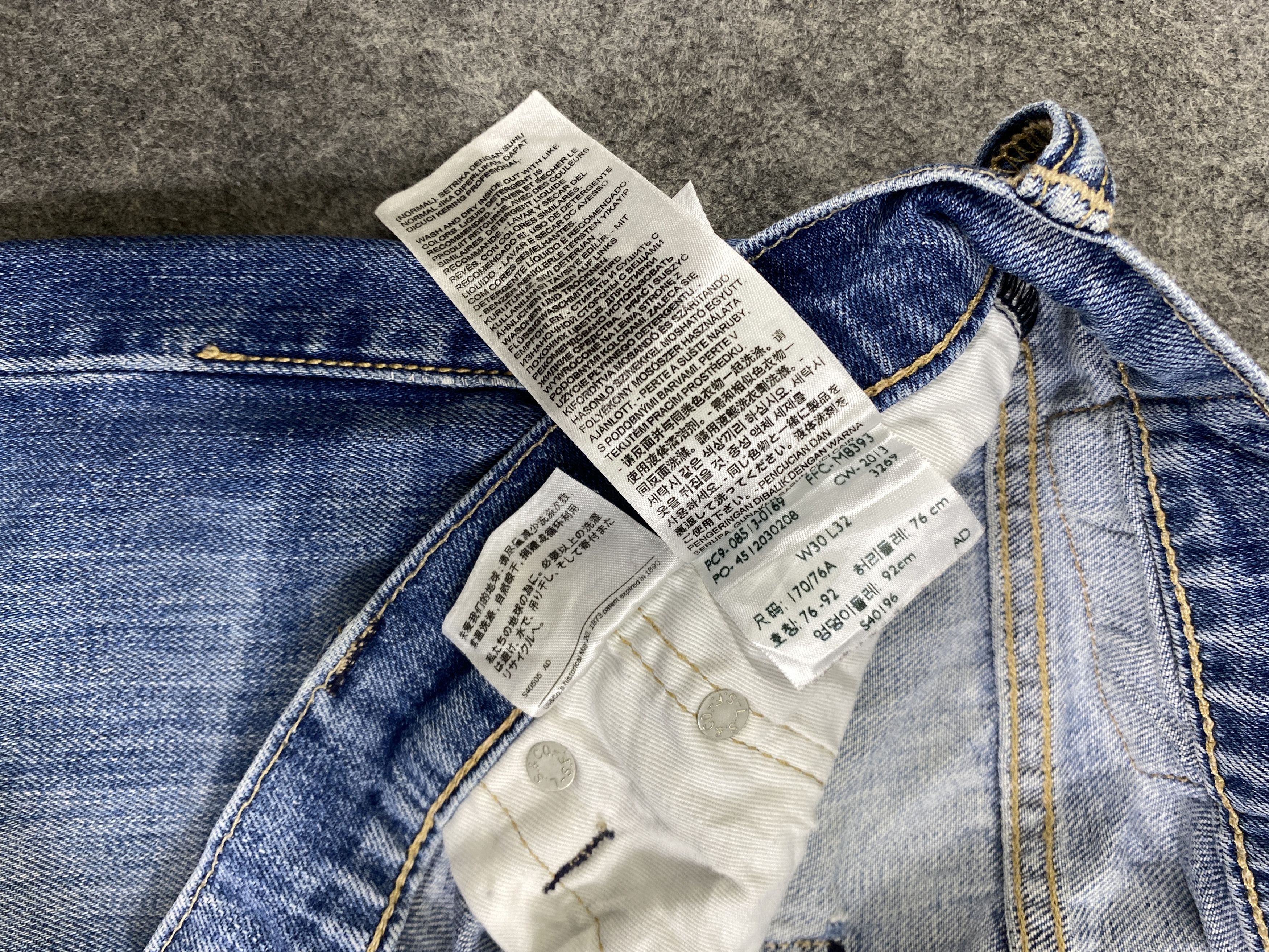 Levi's Faded Blue Vintage Levi's 513 Jeans 30x28.5 - JN3328 Size US 30 / EU 46 - 11 Thumbnail
