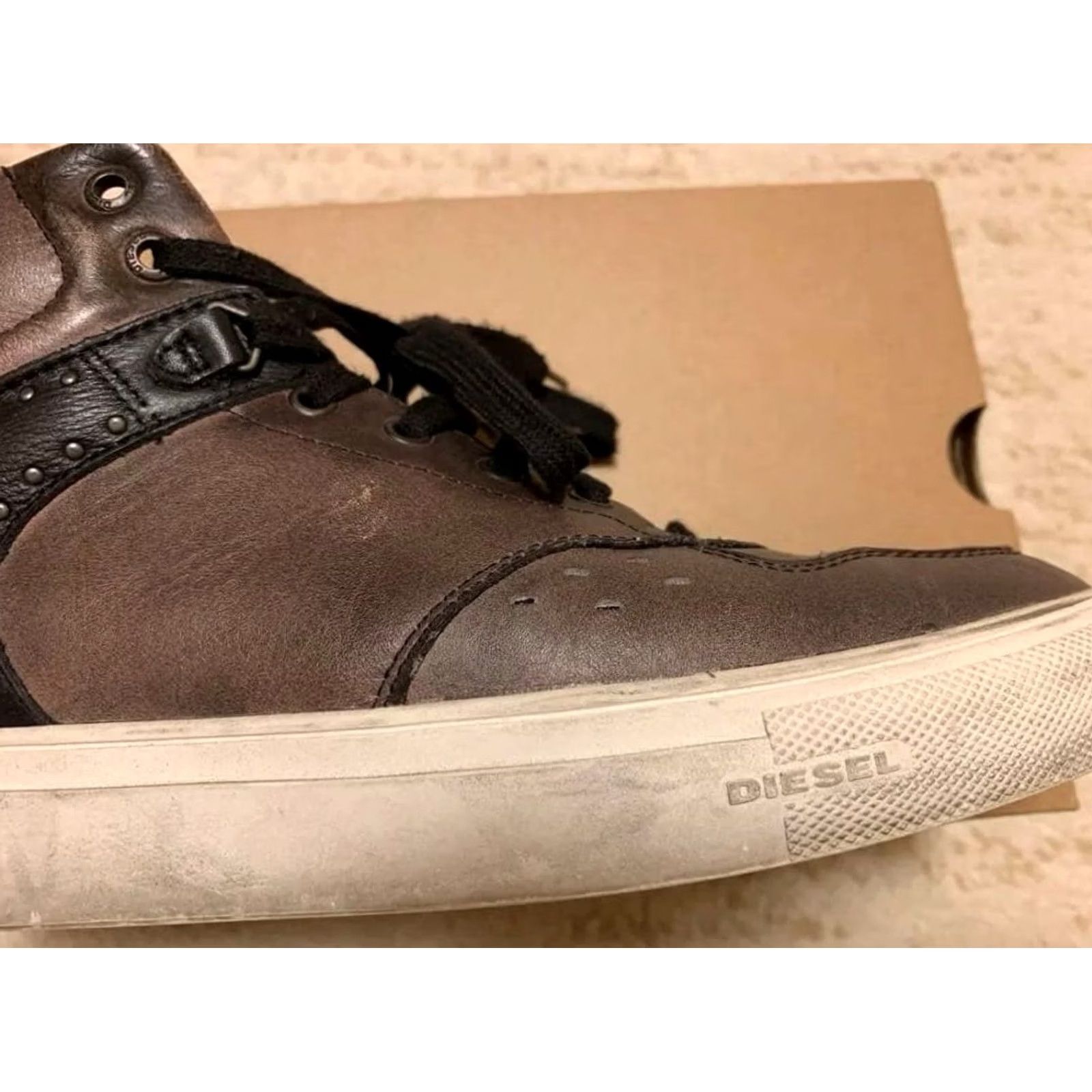 Diesel VINTAGE Diesel Men 9.0US Leather High-Cut Sneakers Rare Luxury Casual Stylish Durable Size US 9 / EU 42 - 4 Thumbnail