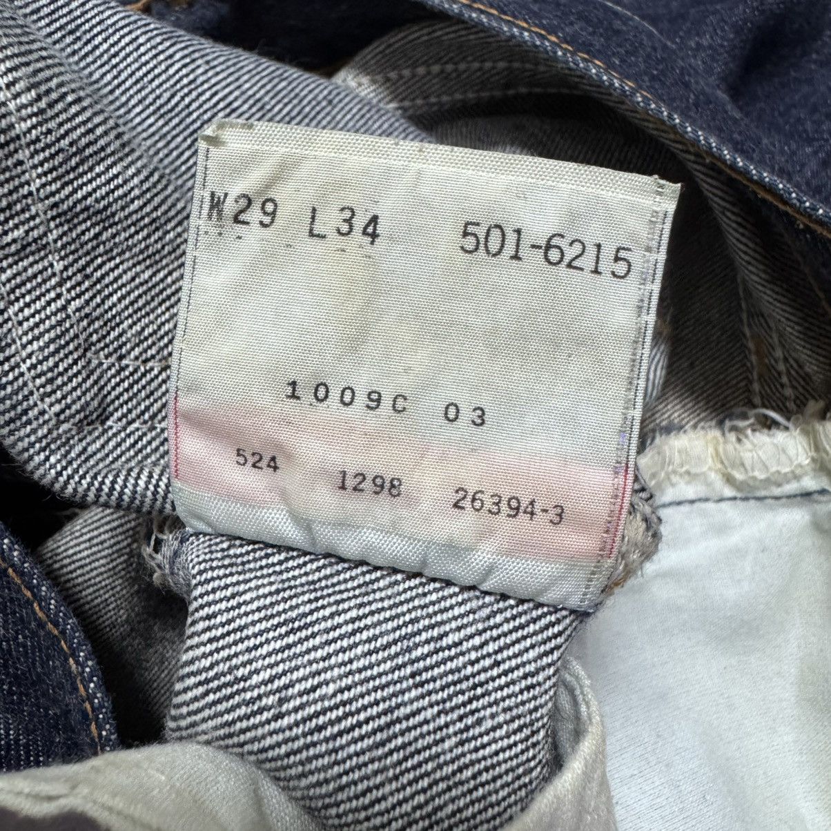 Levi's Vintage Levis 501 Dark Blue Denim Jeans Size US 29 - 18 Thumbnail