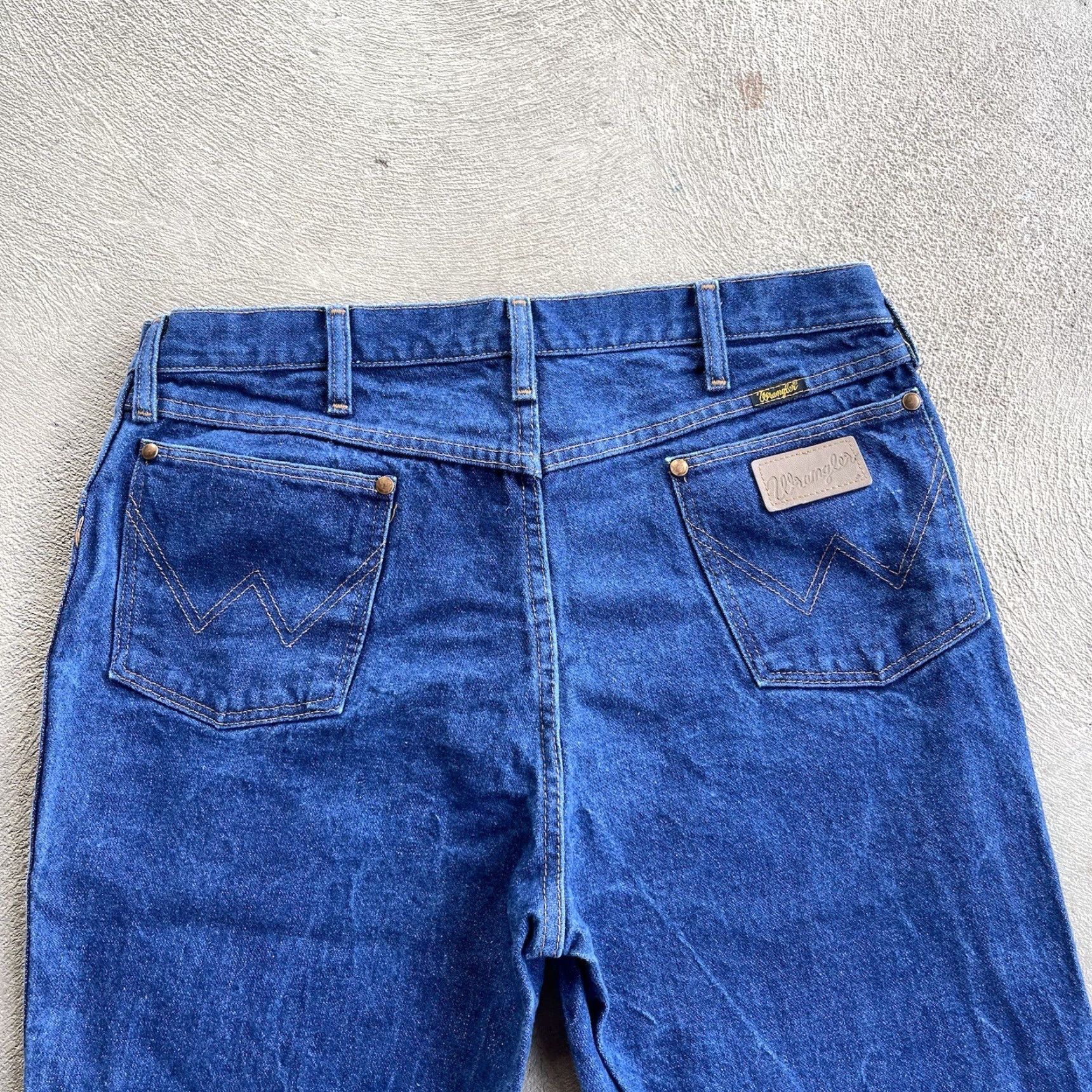 Wrangler VINTAGE Wrangler Jeans Mens 36x32 Denim Straight Fit 90s Cowboy Cut Blue Mens Jeans Size US 36 / EU 52 - 4 Thumbnail
