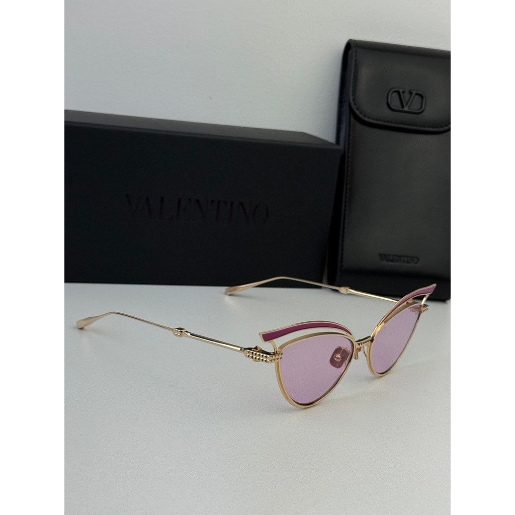 Valentino NEW Valentino V-Glassliner VLS118-D Pink Cat Eye Sunglasses Size ONE SIZE - 5 Thumbnail