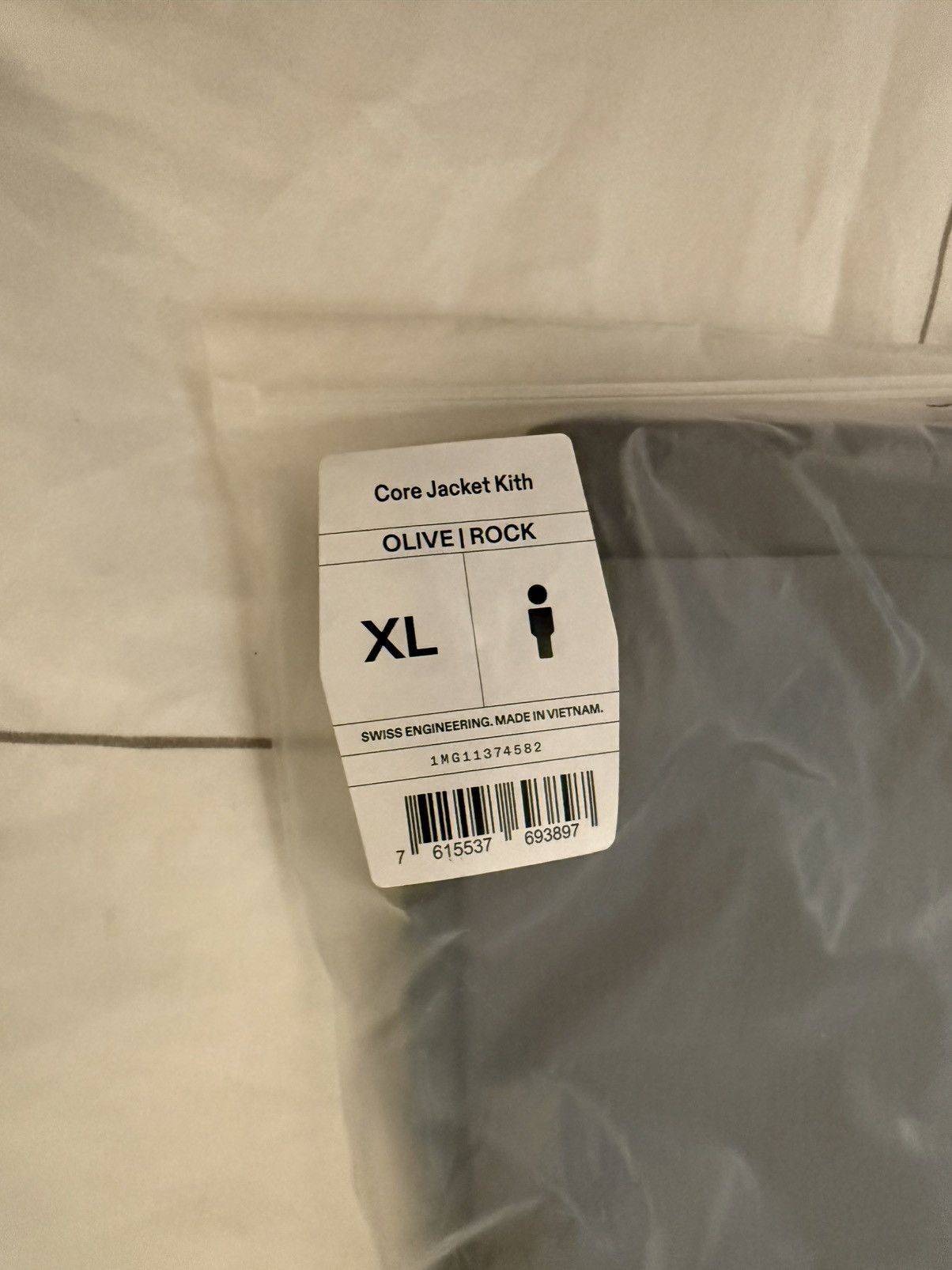 Kith × On Kith for On Core Jacket Olive Men’s Size XL Reflective Logo Size US XL / EU 56 / 4 - 16 Thumbnail
