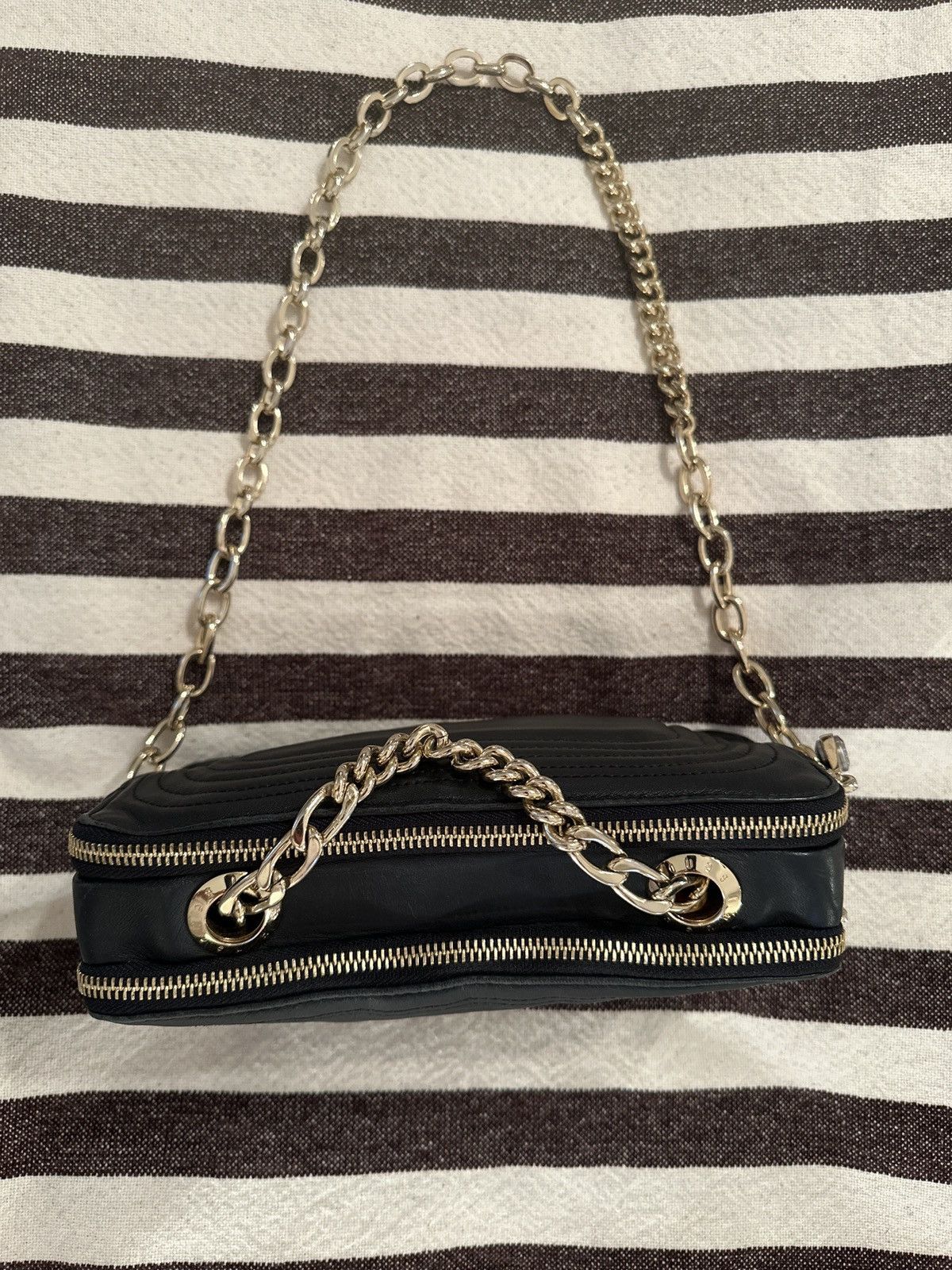 Henri Bendel Henri Bendel Black Leather Chain Bag Size ONE SIZE - 5 Thumbnail
