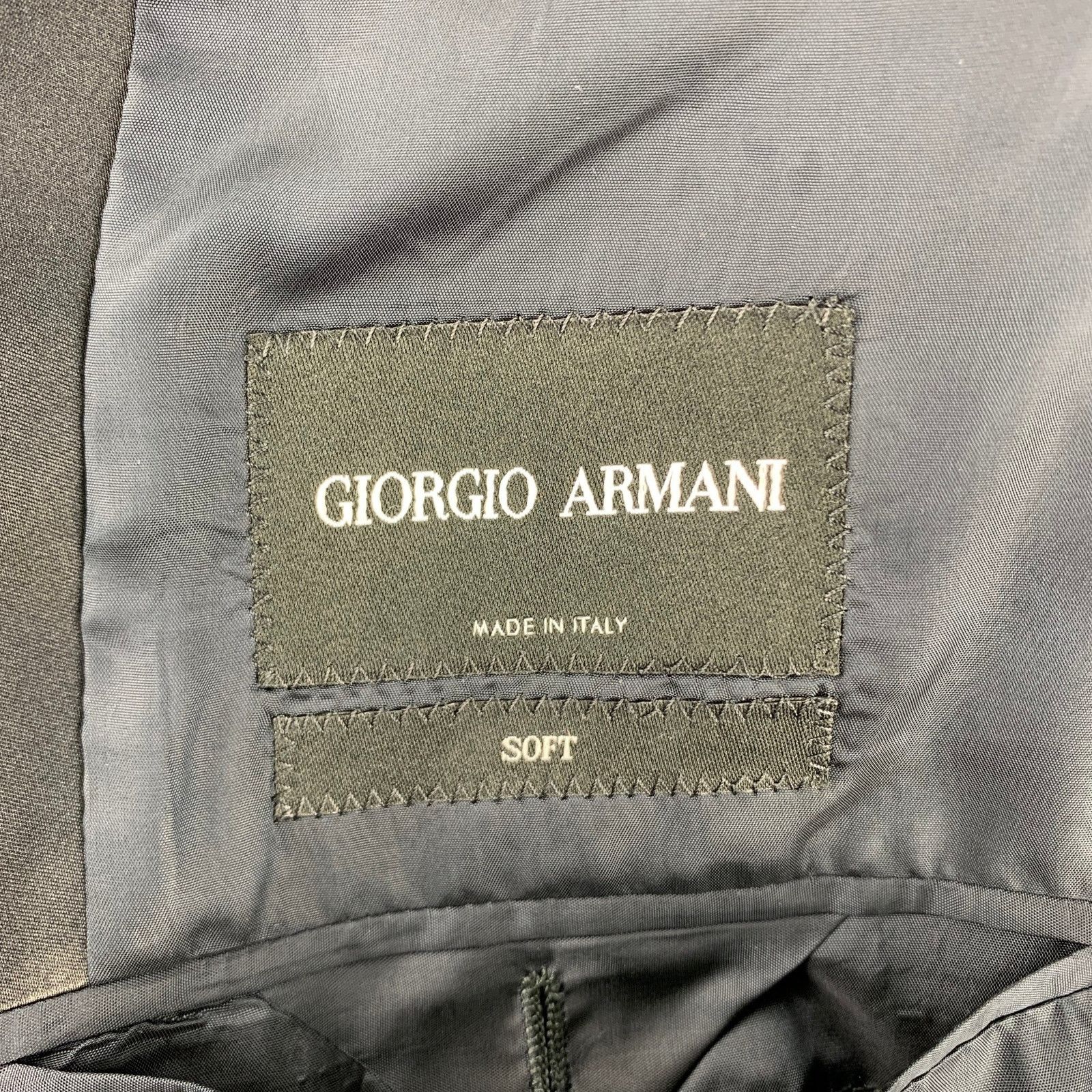 Giorgio Armani Soft Size 38 Black Marbled Wool / Silk Peak Lapel Sport Coat Size 38R - 7 Thumbnail