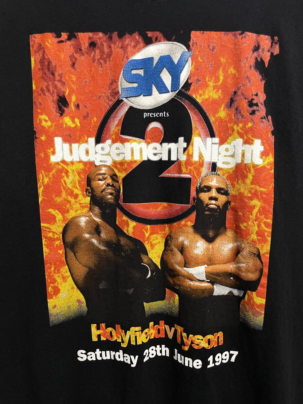 Vintage Vintage 90s Mike Tyson VS Holyfield Judgement Night T-Shirt Size US XL / EU 56 / 4 - 7 Thumbnail