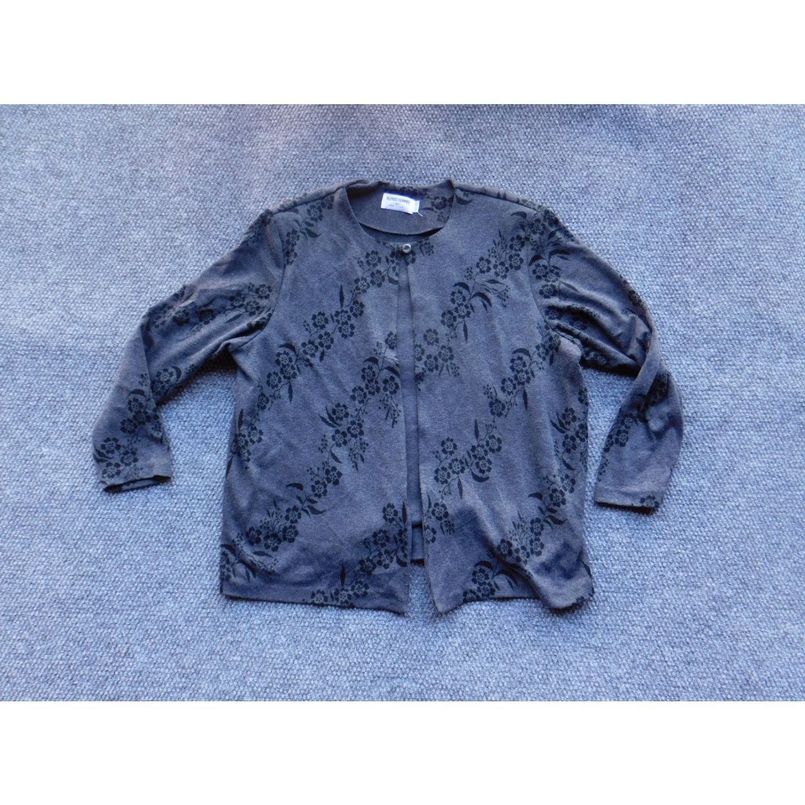 Vintage VINTAGE Alfred Dunner Cardigan Womens XL Gray Black Floral Velvet Burnout Crewneck Long Sleeve USA Size XL / US 12-14 / IT 48-50 - 4 Thumbnail