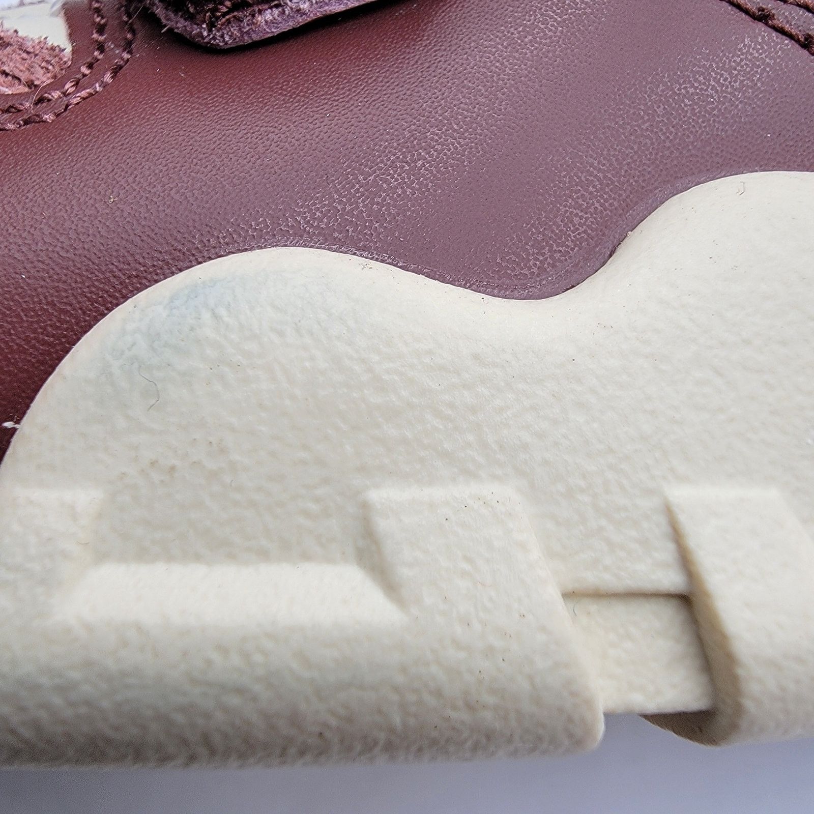Nike Nike Air Trainer 1 Valentine's Day-Sz 6-DM0522 201 (187) Size US 6 / EU 39 - 6 Thumbnail