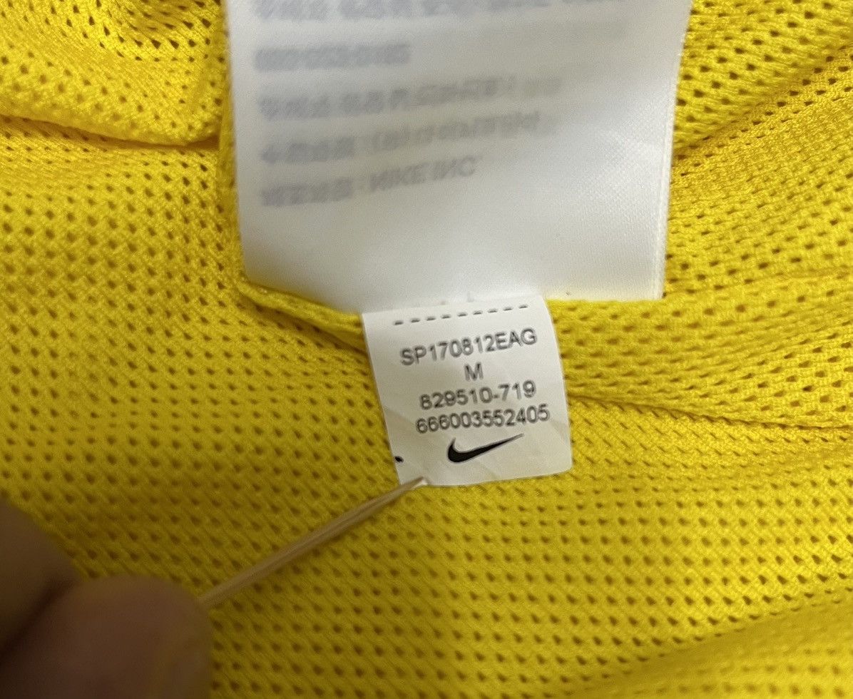 Nike Skateboard push Button Jacket