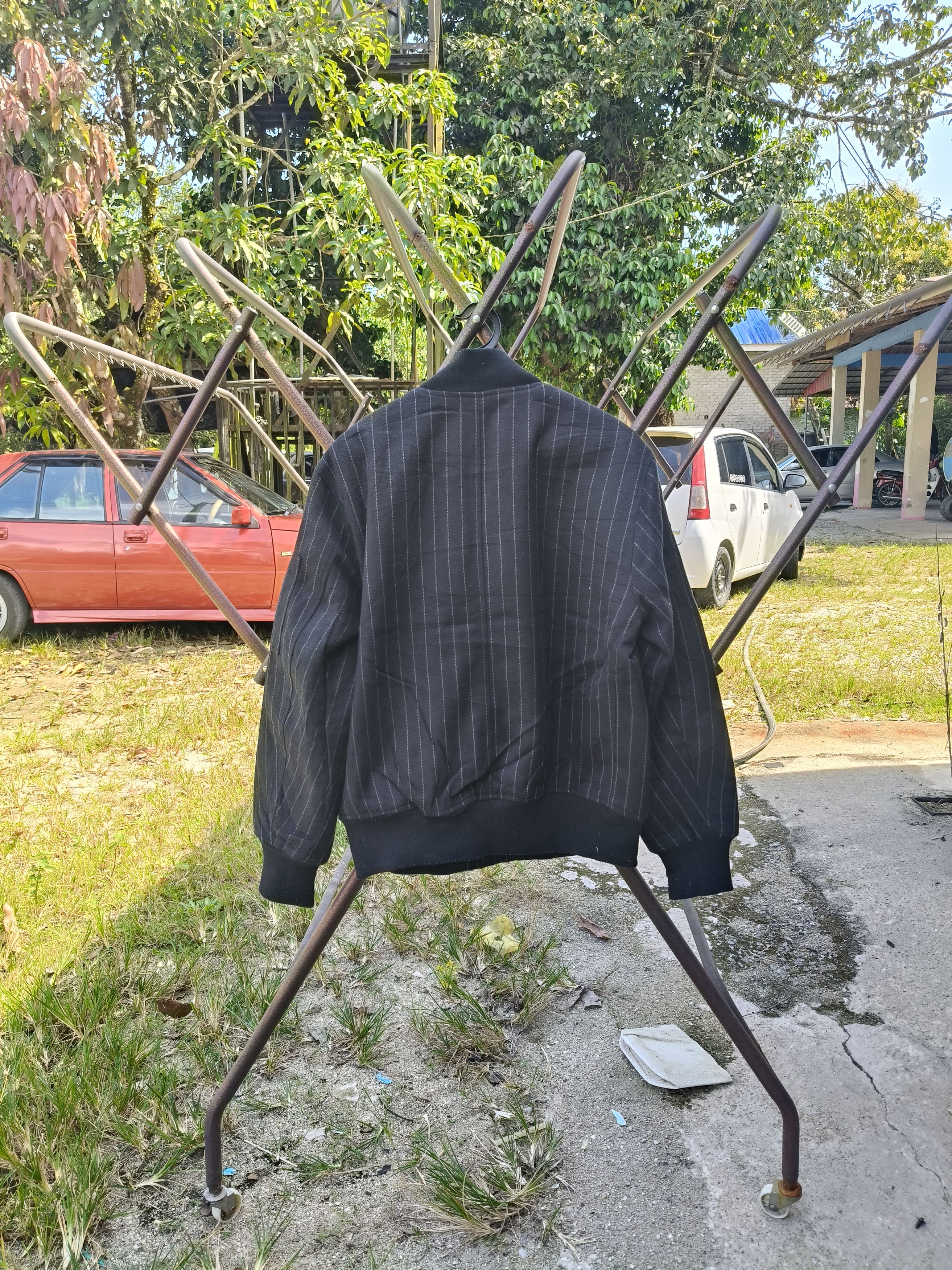 GU GU Pinstripe Bomber Jacket Size US L / EU 52-54 / 3 - 2 Thumbnail