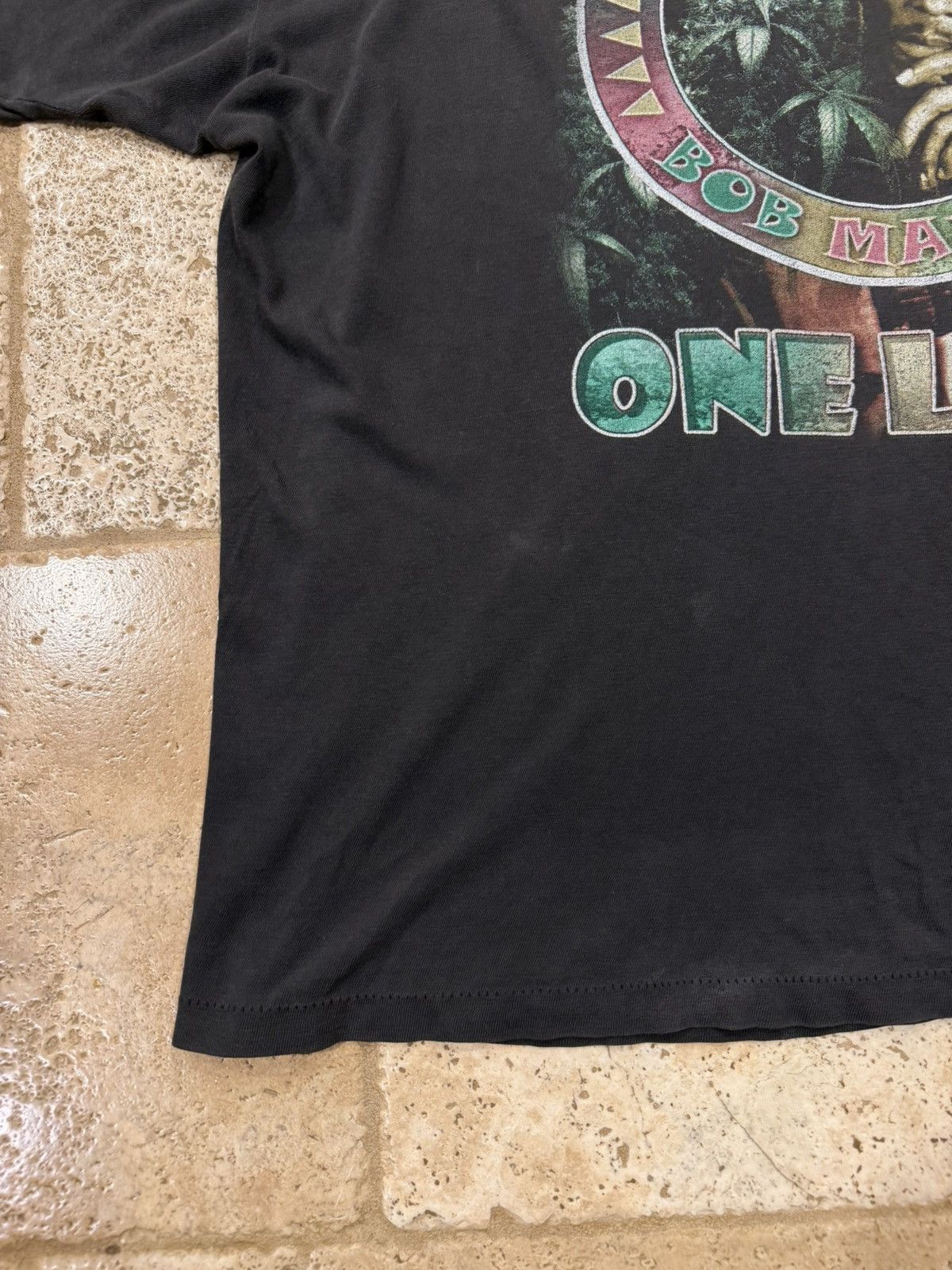 Vintage Vintage Bob Marley 90s One Love Memorial Faded T-Shirt Size US XXL / EU 58 / 5 - 10 Thumbnail