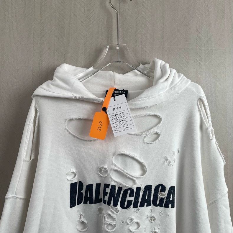 Balenciaga Balenciaga Big Ripped Letter Sweatshirt Size US M / EU 48-50 / 2 - 2 Thumbnail