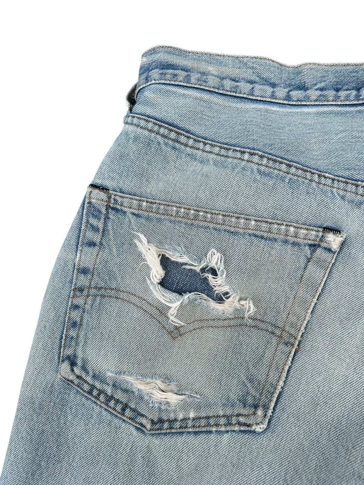 Levi's 80's THRASHED Levi's 524 Reconstructed Repair Denim Size US 34 / EU 50 - 12 Thumbnail