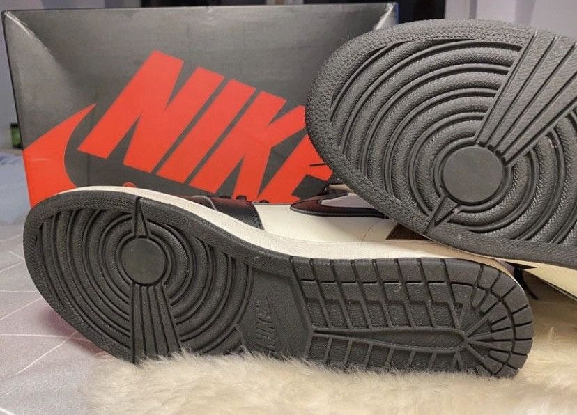 Nike Nike Air Jordan 1 Retro High „Mocha“ Size US 10 / EU 43 - 5 Thumbnail