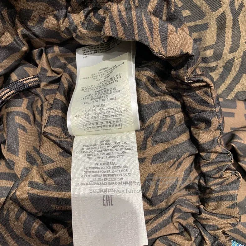 Fendi Fendi Letter Print Detachable Sleeve Hooded Long Sleeve Co Size XXS / US 00 / IT 34 - 7 Thumbnail