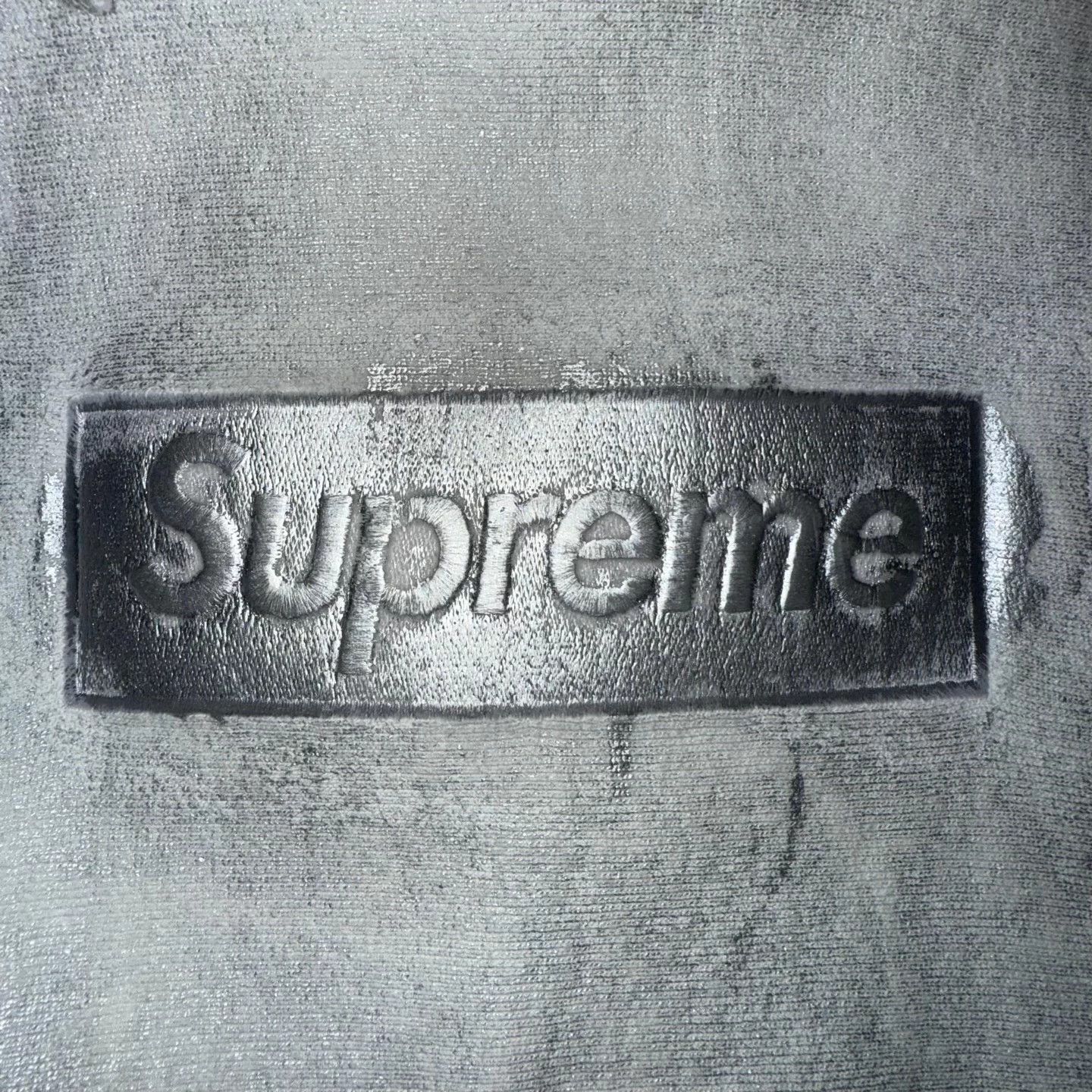 Supreme Supreme x MM6 Painted Box Logo L Sweatshirt Size US L / EU 52-54 / 3 - 4 Thumbnail