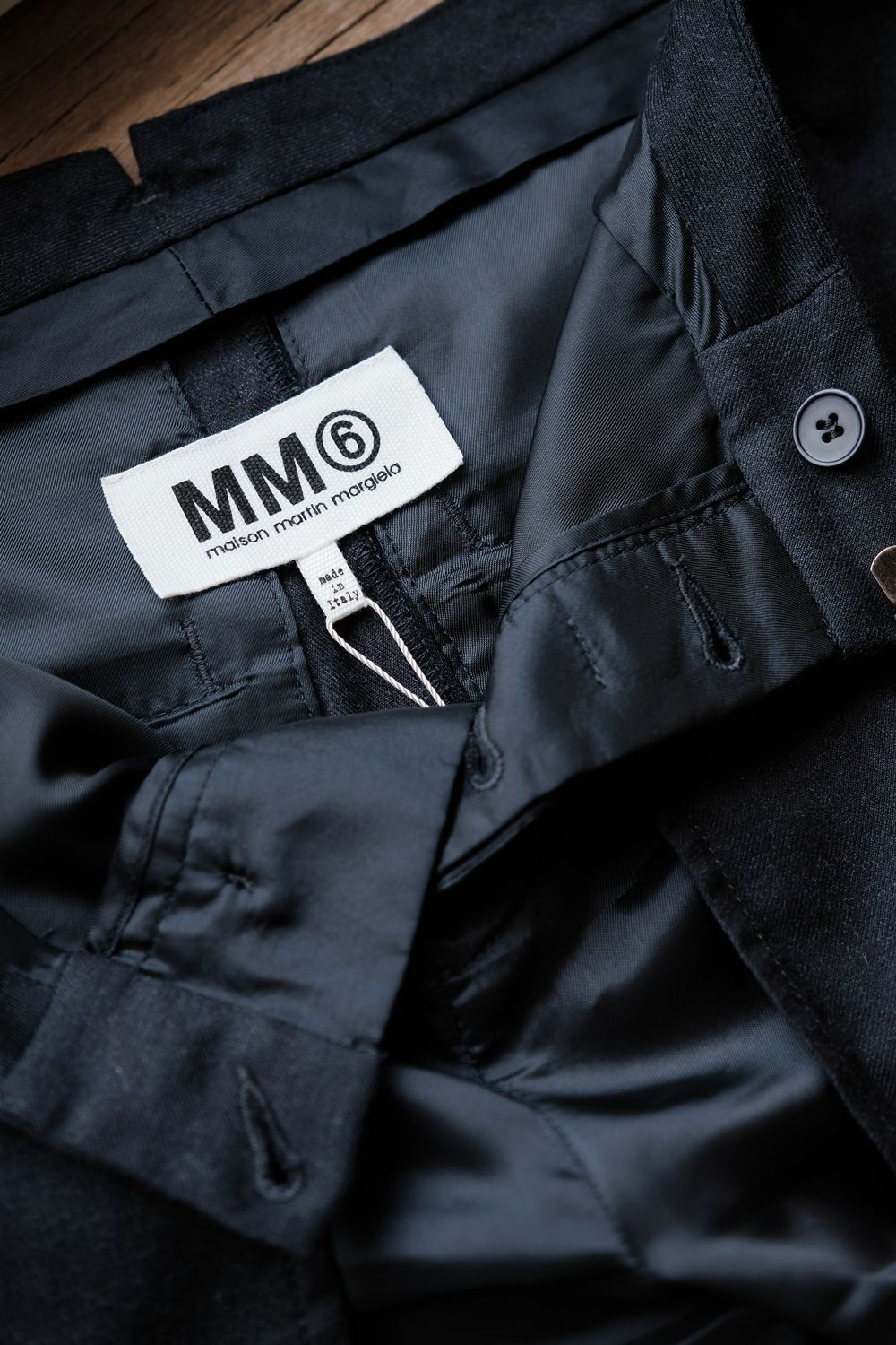 MM6 MM6 Maison Margiela 13A/W Shorts Navy Size 26" / US 2 / IT 38 - 4 Thumbnail
