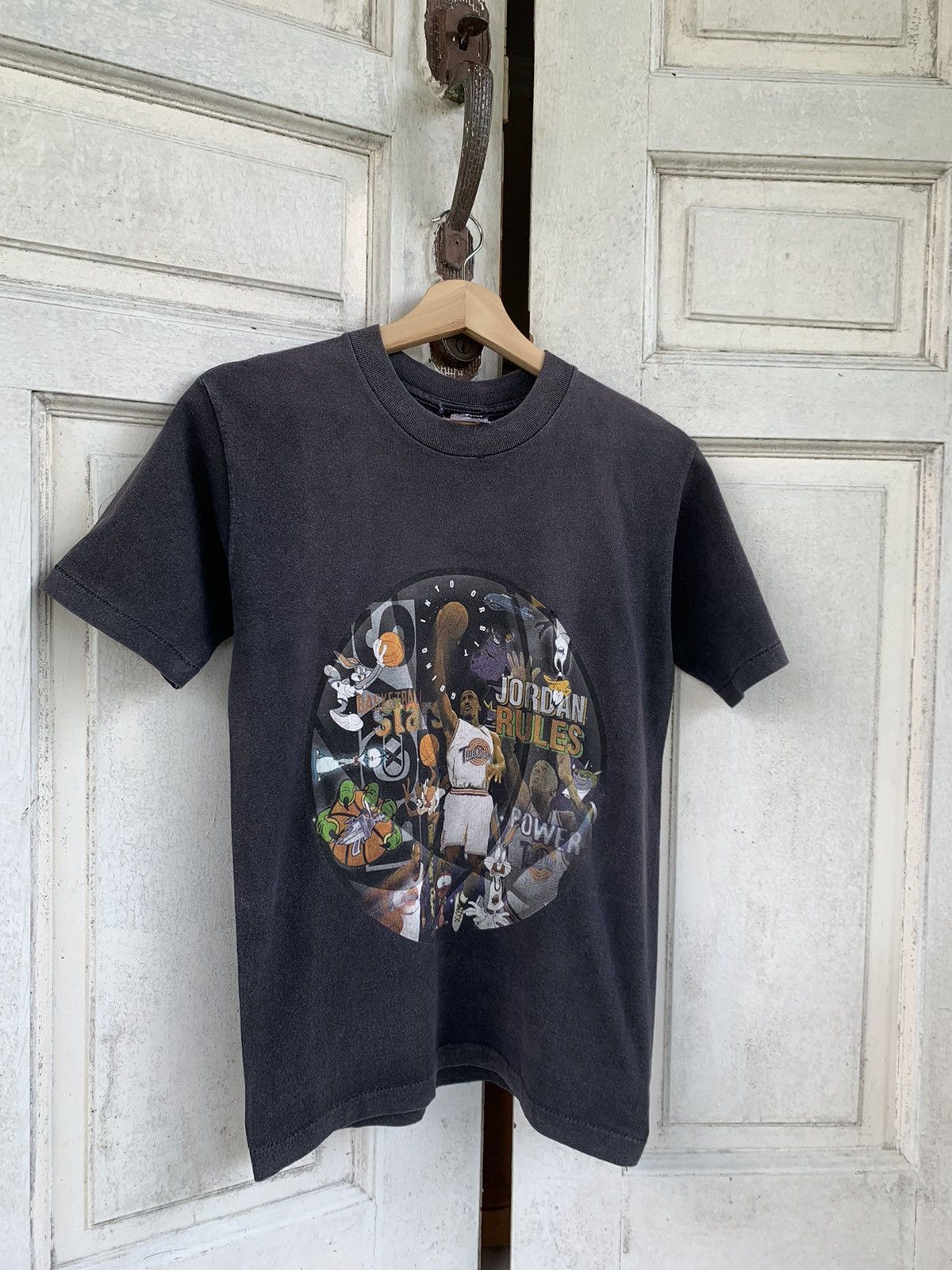 Beautiful Faded Small Vintage Nike Space Jam Looney Toons