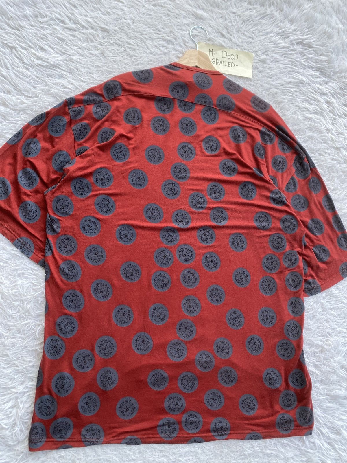Vivienne Westwood Rare Vivienne Westwood Climate Change Evolution Tshirt Size L / US 10 / IT 46 - 24 Thumbnail