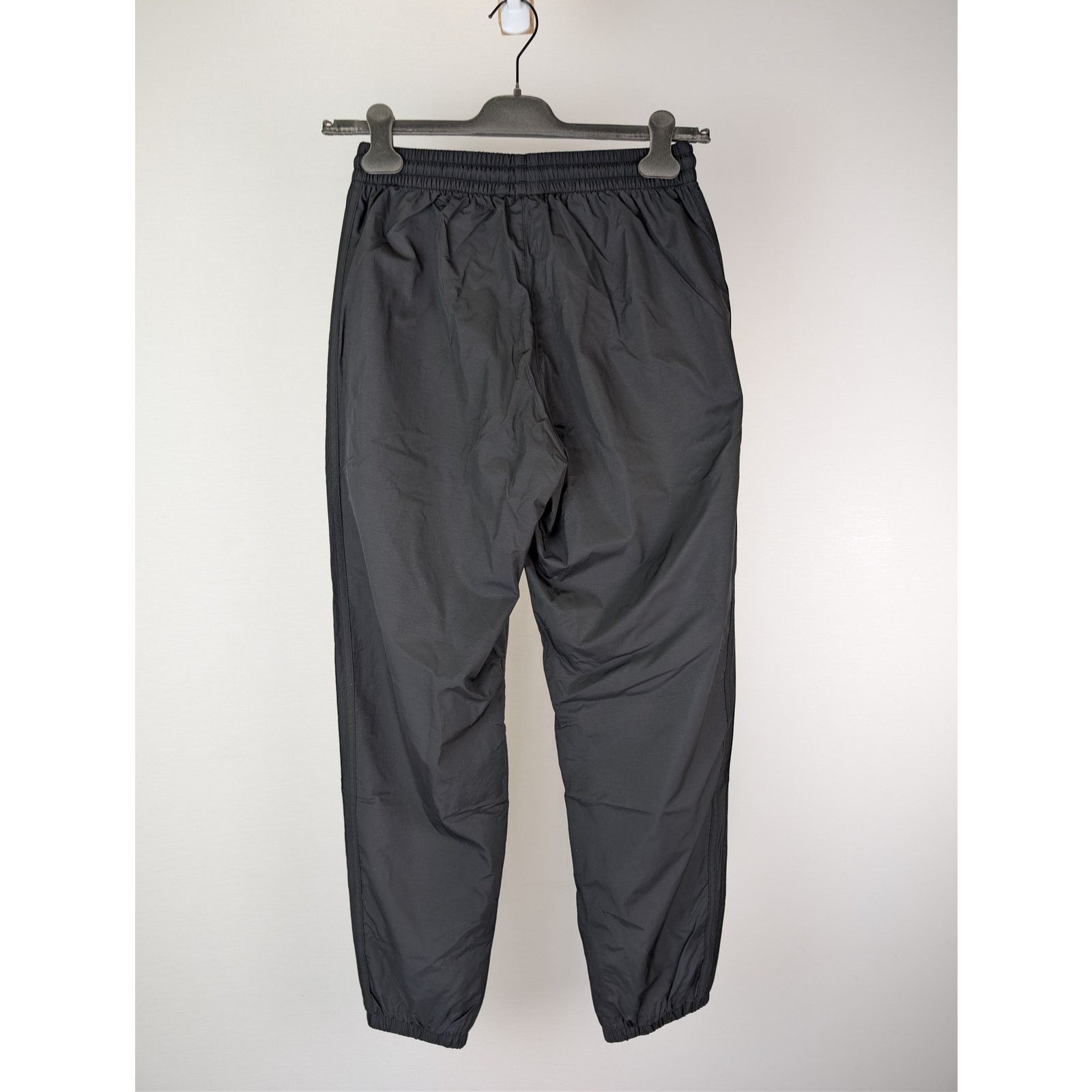 Adidas × JJJJound o1rshd1 JJJJ Trackpant Sweatpants in Black Size US 32 / EU 48 - 10 Thumbnail