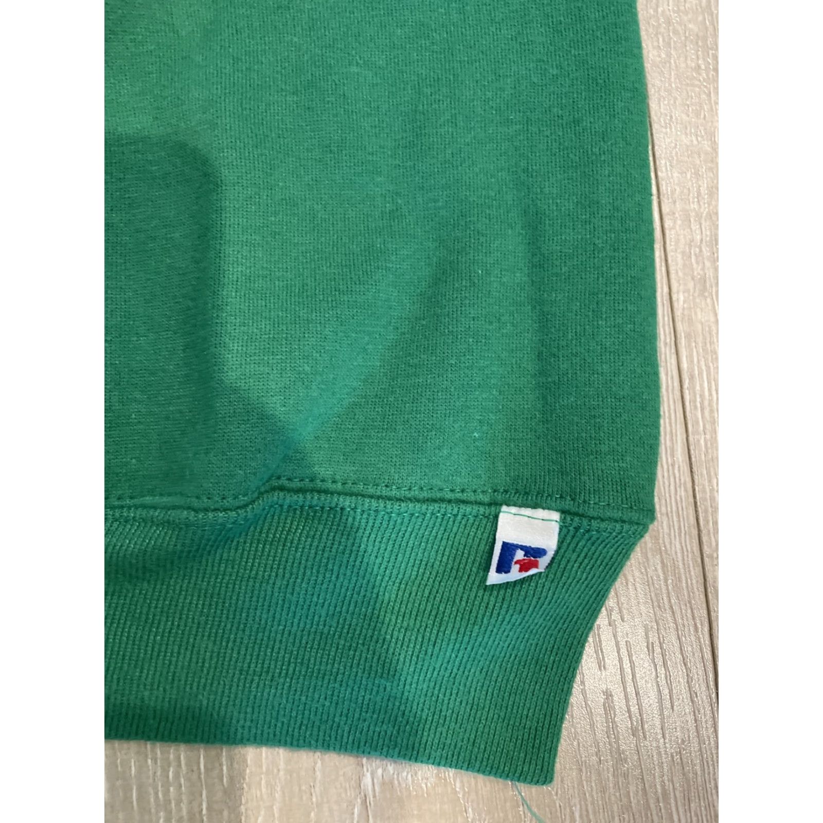 Vintage VINTAGE Russell Crew Sweatshirt Mens XS Green 90s Deadstock NWT Blank Crew Size US XS / EU 42 / 0 - 4 Thumbnail