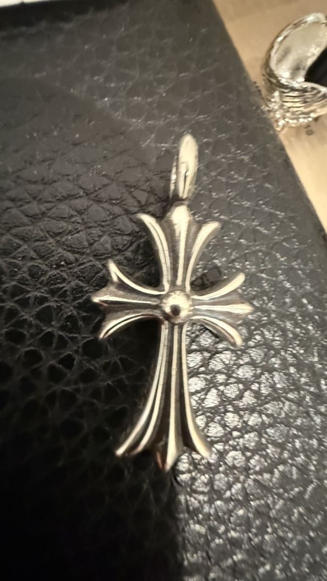 Chrome Hearts Chrome Hearts Diamond Tiny Cross Pendent Size ONE SIZE - 6 Thumbnail