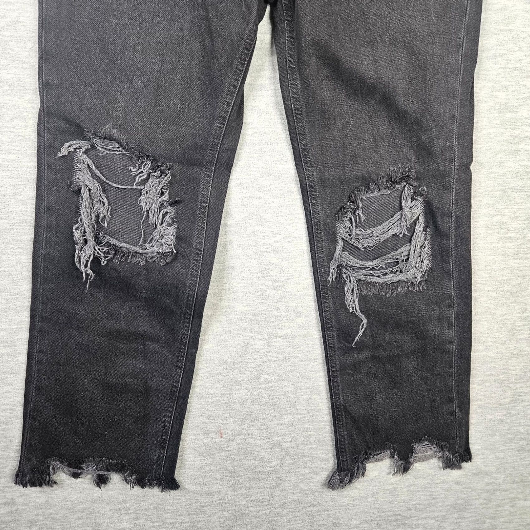 Vintage We the Free Black Dark Wash Distressed Straight Jeans Size 26 Womens Regular Denim 100% Cotton Front Button Breakage? Size 26" / US 2 / IT 38 - 7 Thumbnail