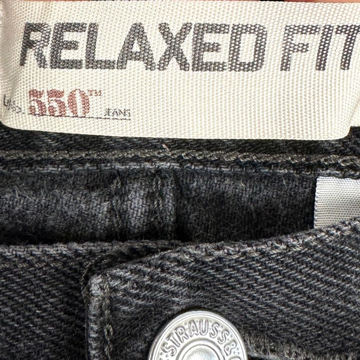 Levi's Levi's 550 Jeans Mens 38X30 Black Relaxed Fit Straight 5-Pocket Denim Cotton Zip Button N/A Size US 38 / EU 54 - 3 Thumbnail