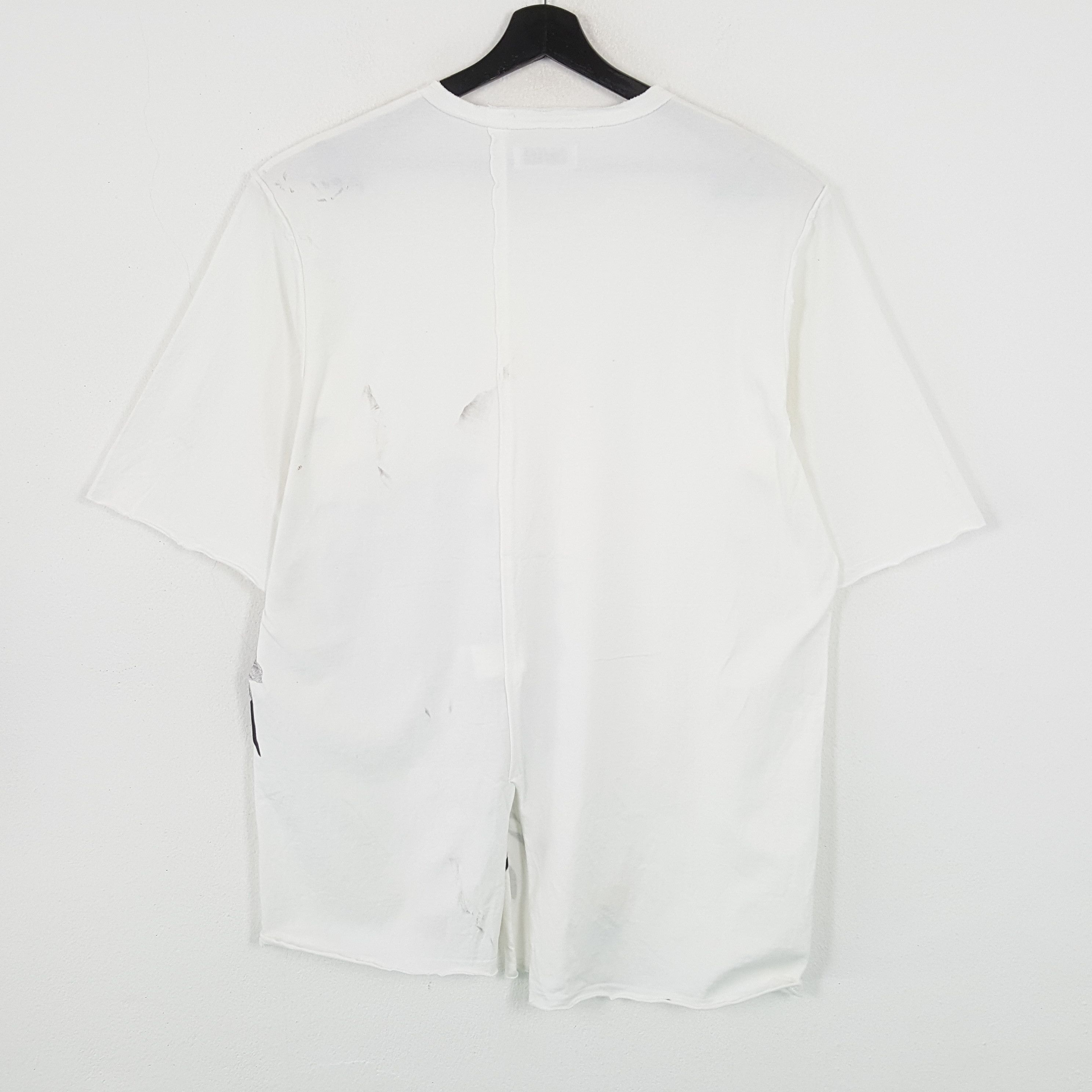 Yohji Yamamoto YOHJI YAMAMOTO Designer Tshirt Rare Design Fashion Style Size US XL / EU 56 / 4 - 3 Thumbnail